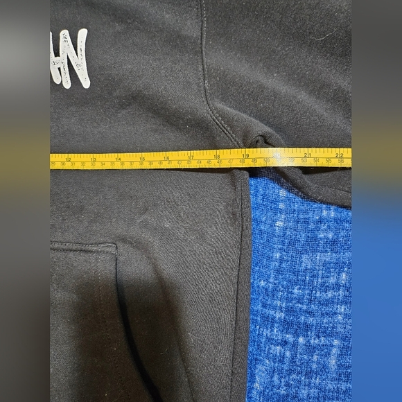 NEW Dennis Rodman Black Hoodie Sweater Men Small Chicago Bulls - Picture 5 of 6